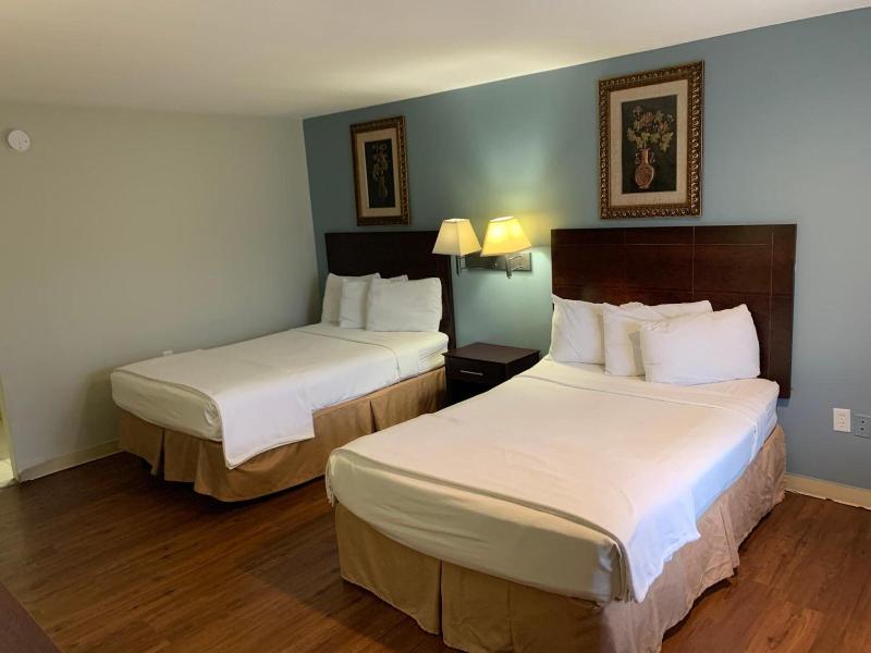 Crystal Inn Eatontown image
