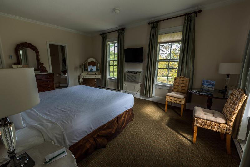 Interlaken Inn & Resort image