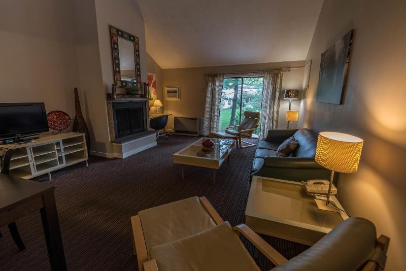 Interlaken Inn & Resort image