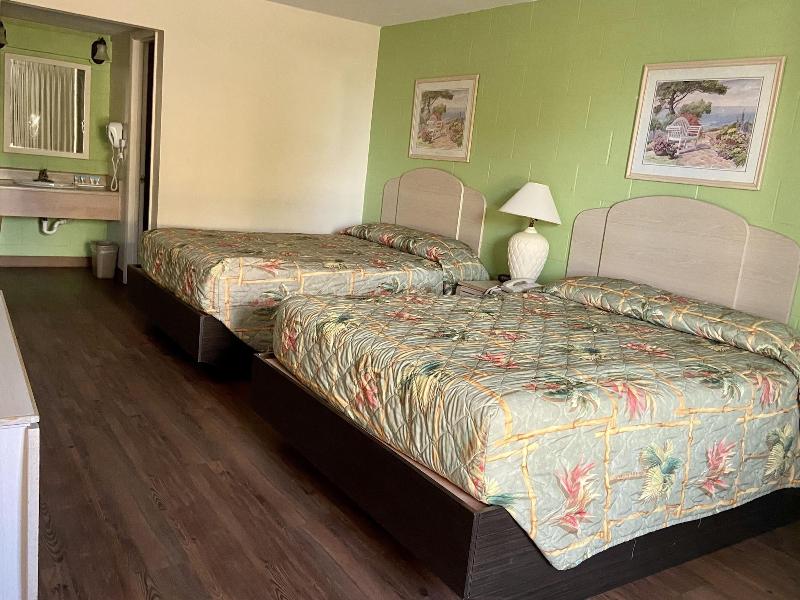 Buccaneer Inn image