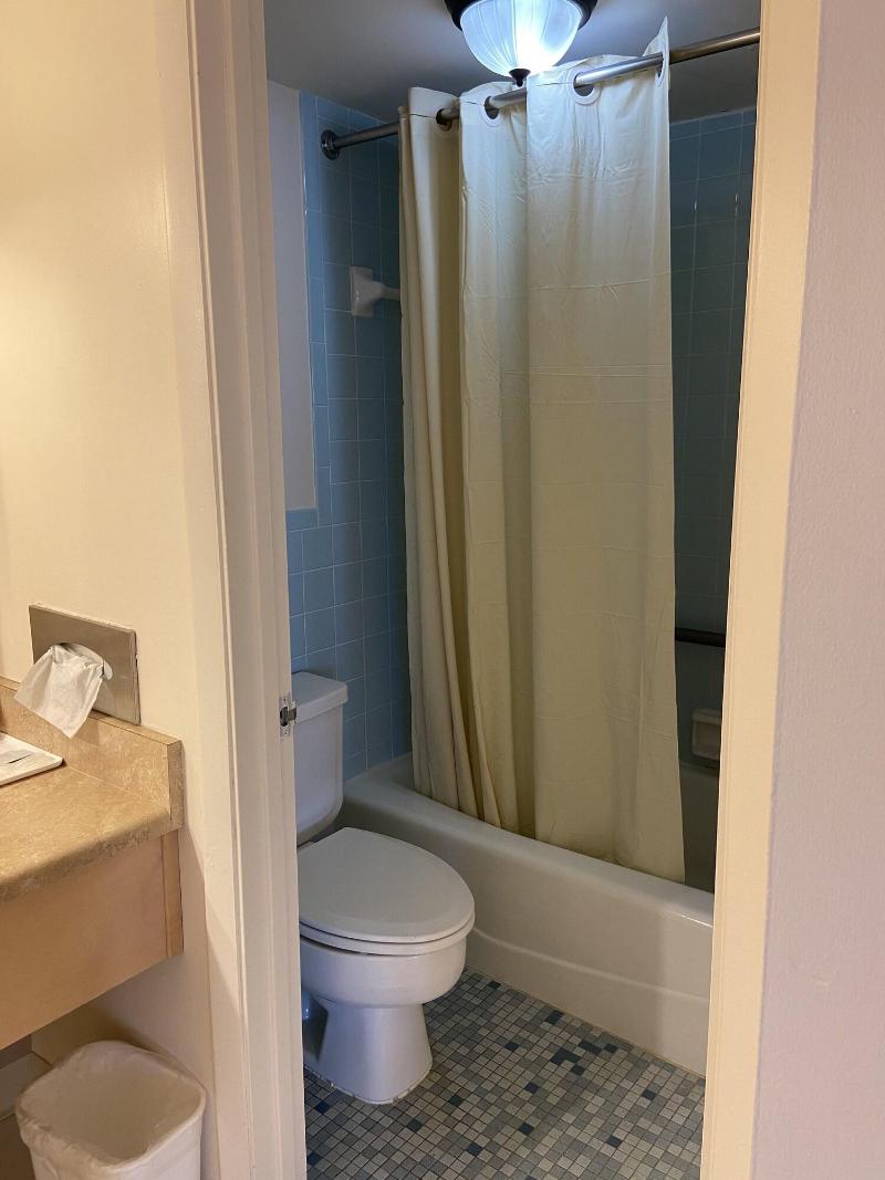Buccaneer Inn image