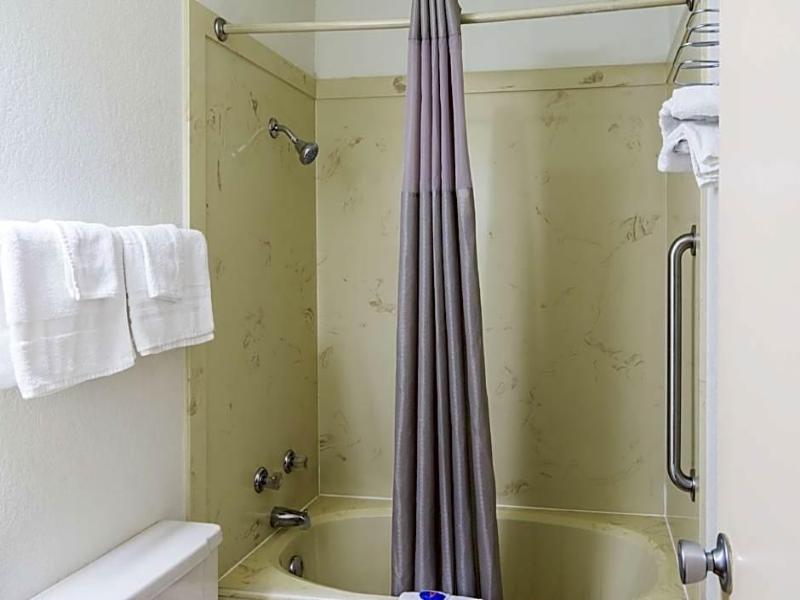 Motel 6 Arkadelphia, AR image