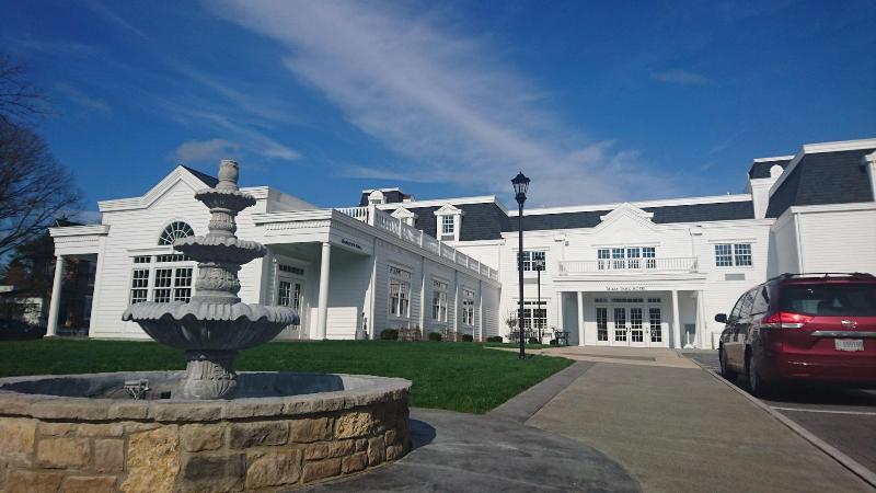 Mills Park Hotel image