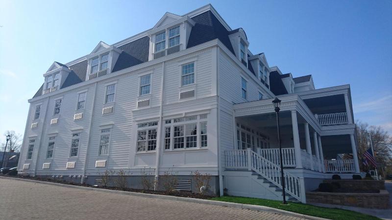 Mills Park Hotel image