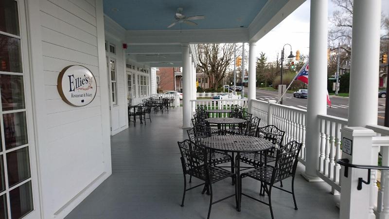 Mills Park Hotel image