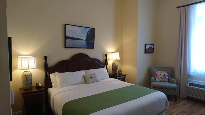 Mills Park Hotel image