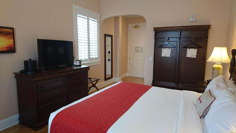 Mills Park Hotel image