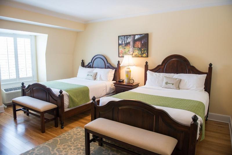 Mills Park Hotel image