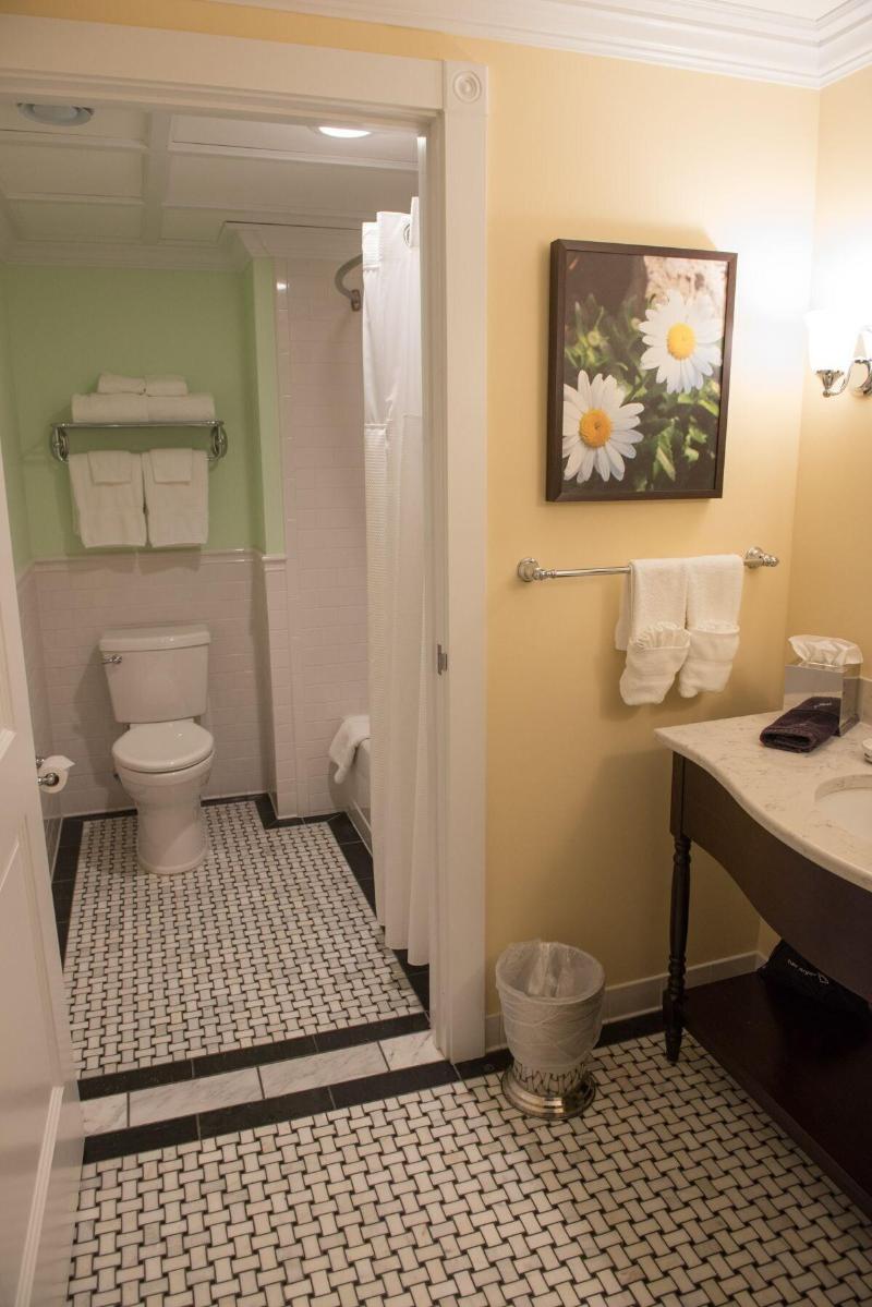 Mills Park Hotel image