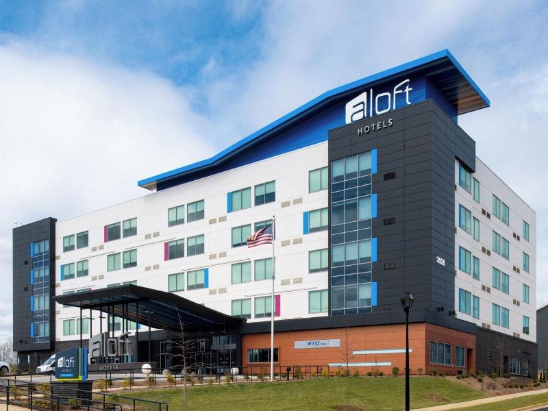 Aloft Charlotte Airport image