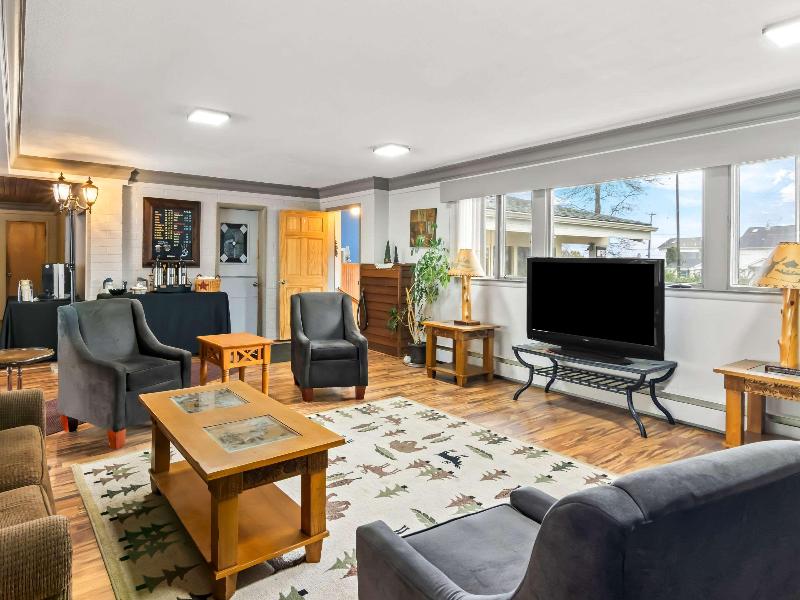 Rodeway Inn Oscoda image