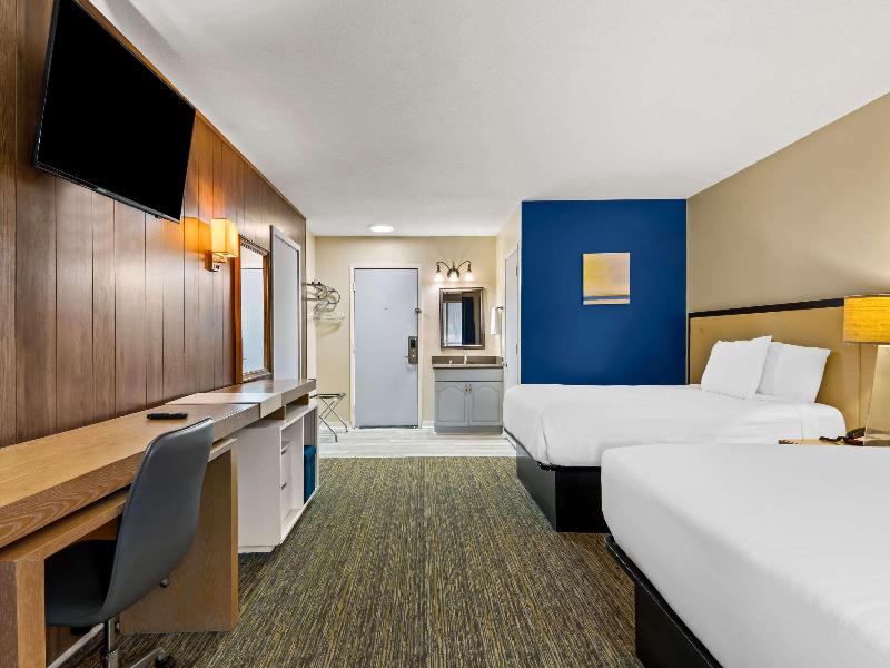 Rodeway Inn Oscoda image