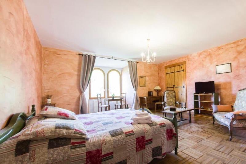 Bed and Breakfast Le Château de Morey image