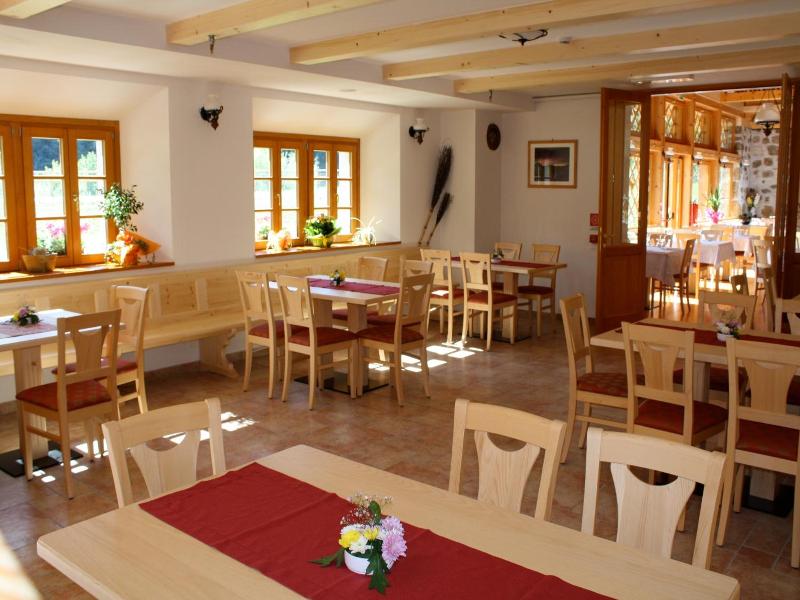 Hotel Aplis image