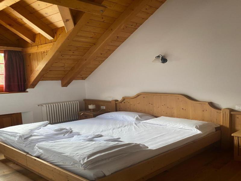 Hotel Aplis image