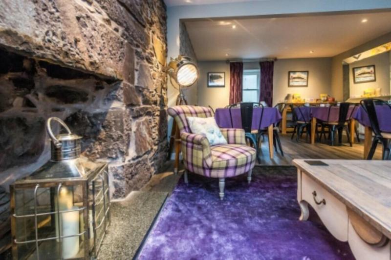 Shorehead Guest House image