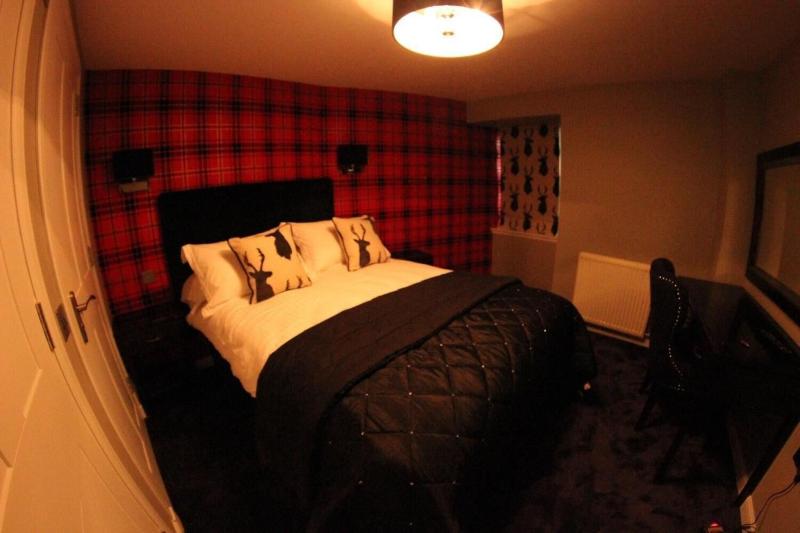 Shorehead Guest House image