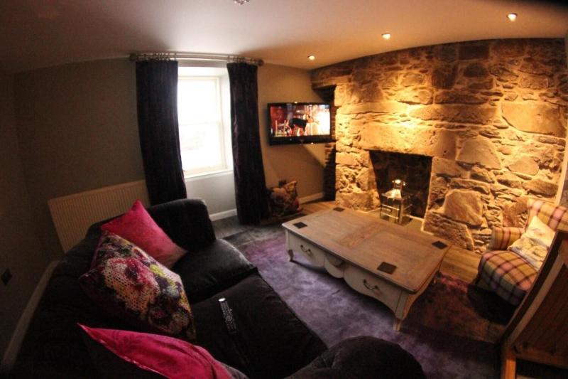 Shorehead Guest House image