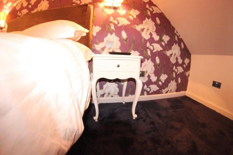 Shorehead Guest House image