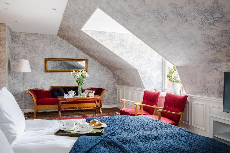 Höörs Gästgifwaregård image