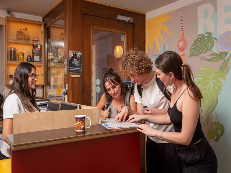 Eastseven Berlin Hostel image