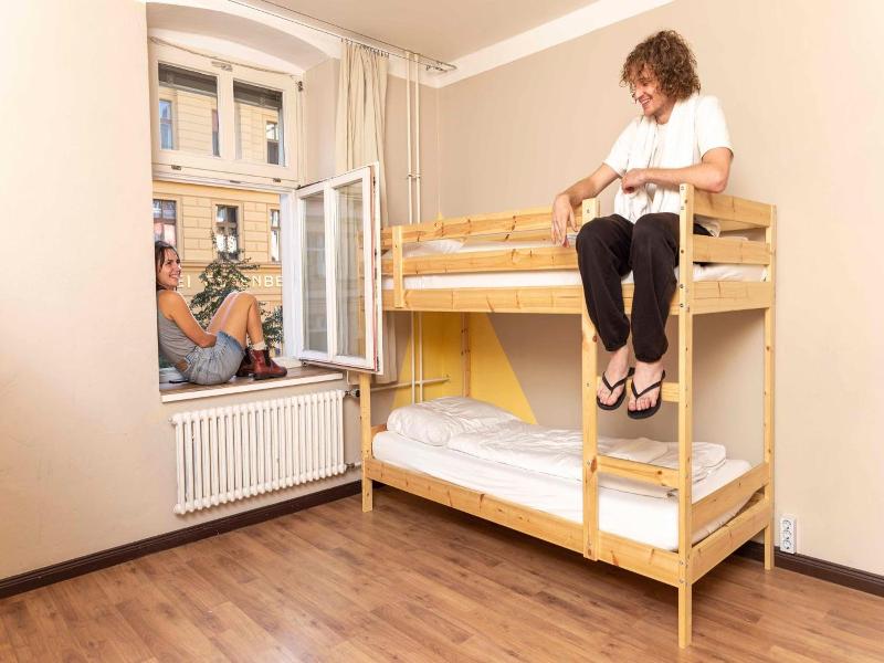 Eastseven Berlin Hostel image