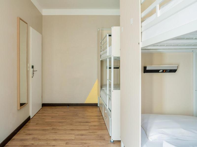 Eastseven Berlin Hostel image