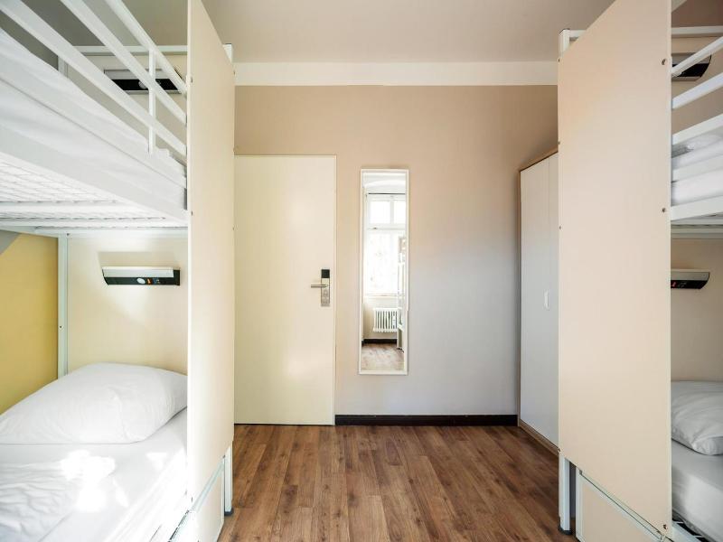 Eastseven Berlin Hostel image