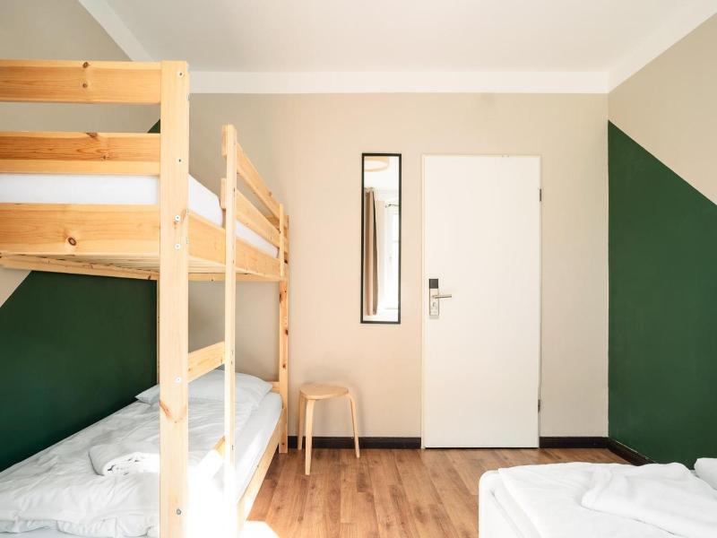 Eastseven Berlin Hostel image