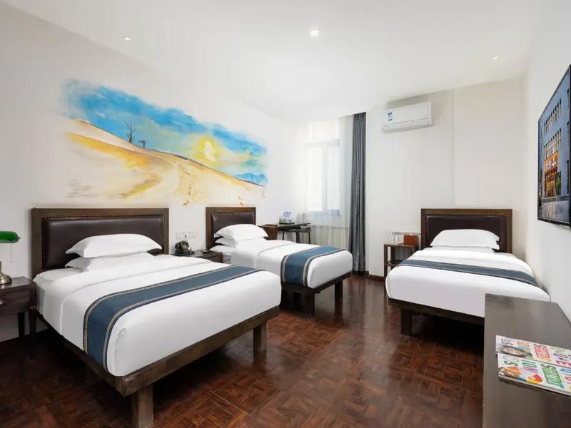 Nostalgia Hotel (Zhangjiakou Wuyi Street) image