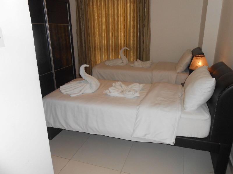 Seven Days Hotel image