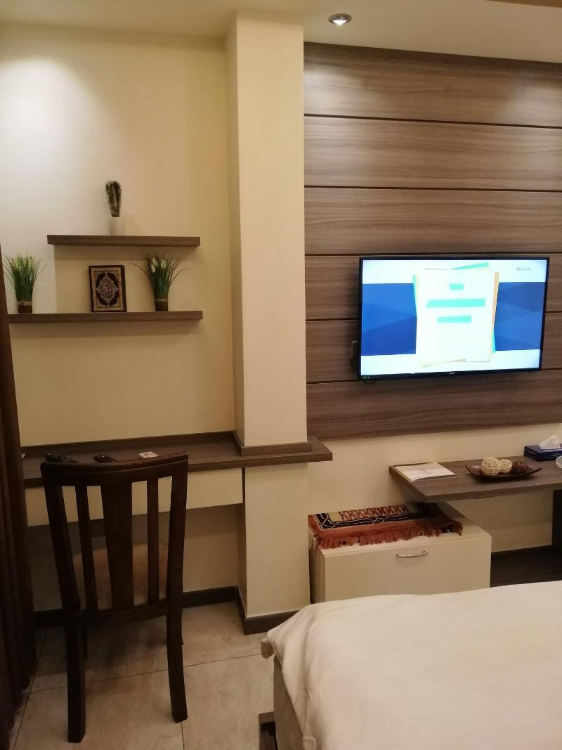 Seven Days Hotel image