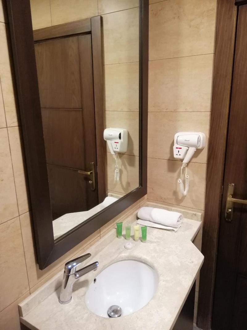 Seven Days Hotel image
