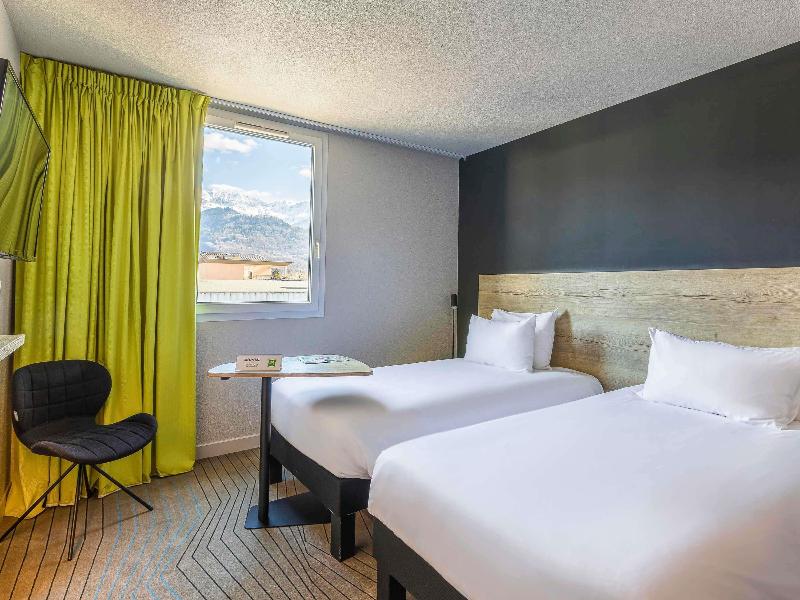ibis Styles Crolles Grenoble A41 image