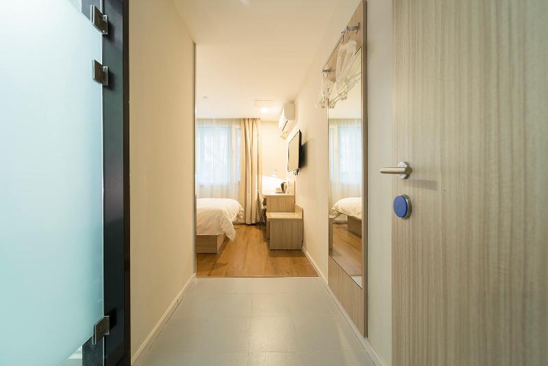 Hotel Hanting Hotel (Xujiahui, Shanghai Stadium)