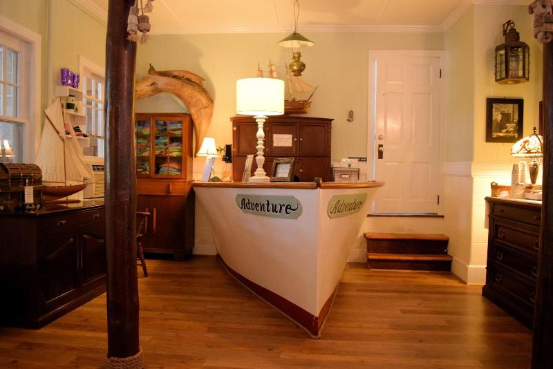 Blackbeard's Lodge image