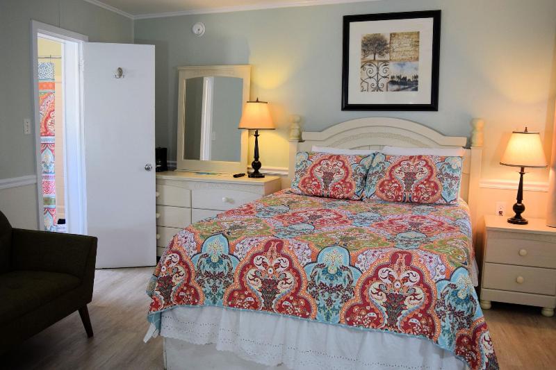 Blackbeard's Lodge image