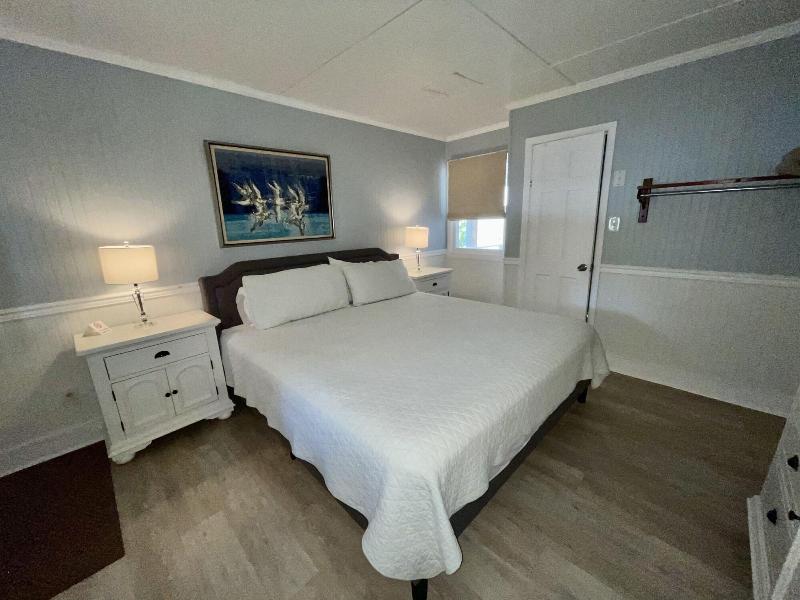 Blackbeard's Lodge image