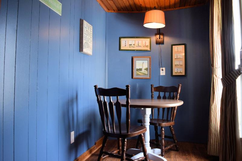 Blackbeard's Lodge image