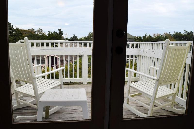 Blackbeard's Lodge image