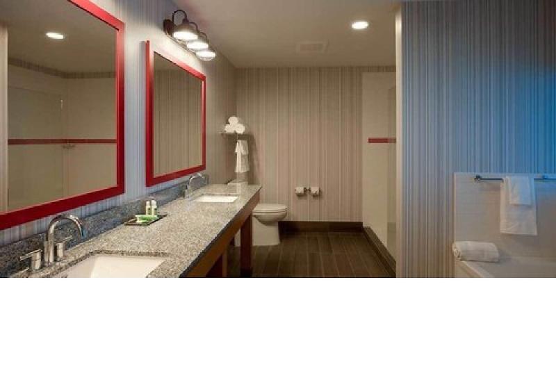 Eddy's Resort image