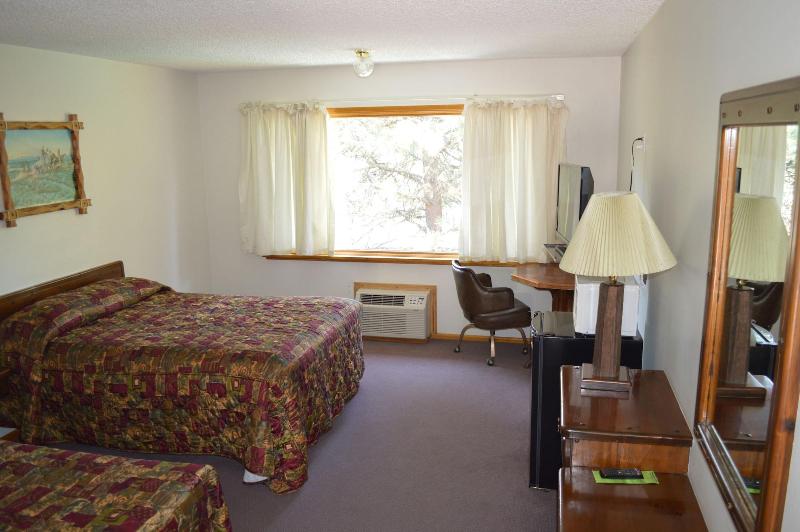 Rimrock Lodge image