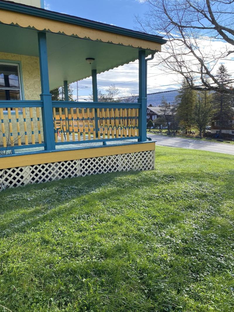 Sunview Motel image