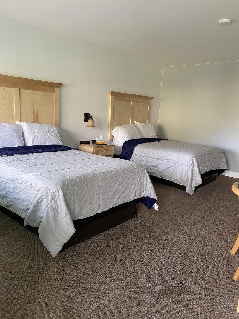 Sunview Motel image