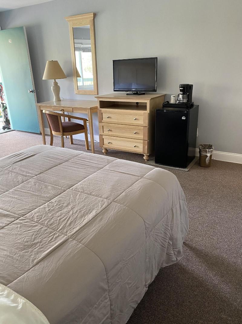 Sunview Motel image