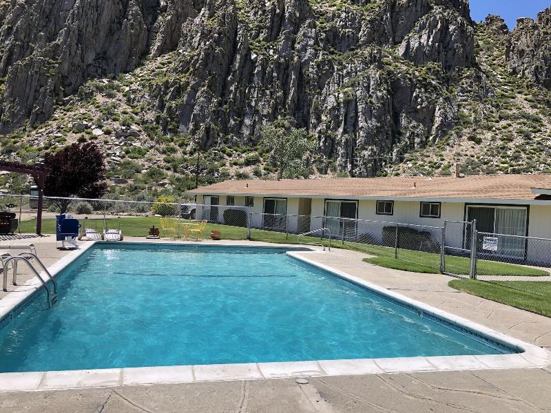 Meadowcliff Lodge image