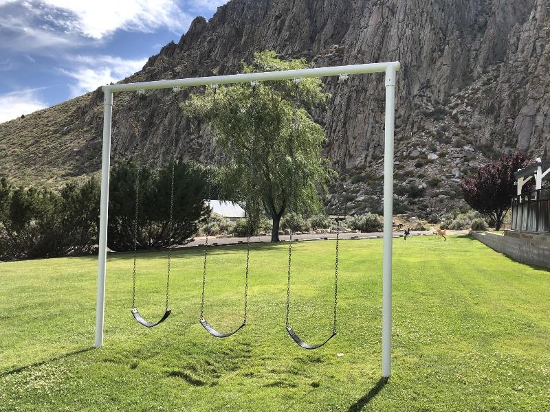 Meadowcliff Lodge image