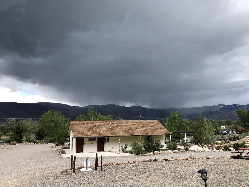 Meadowcliff Lodge image