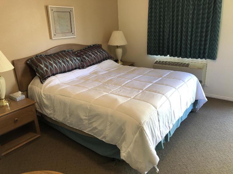 Meadowcliff Lodge image