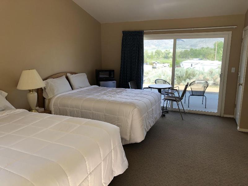 Meadowcliff Lodge image